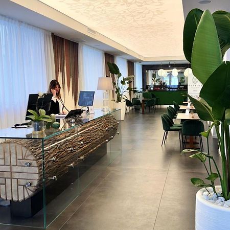 Outside Boutique Hotel Φότζια Εξωτερικό φωτογραφία
