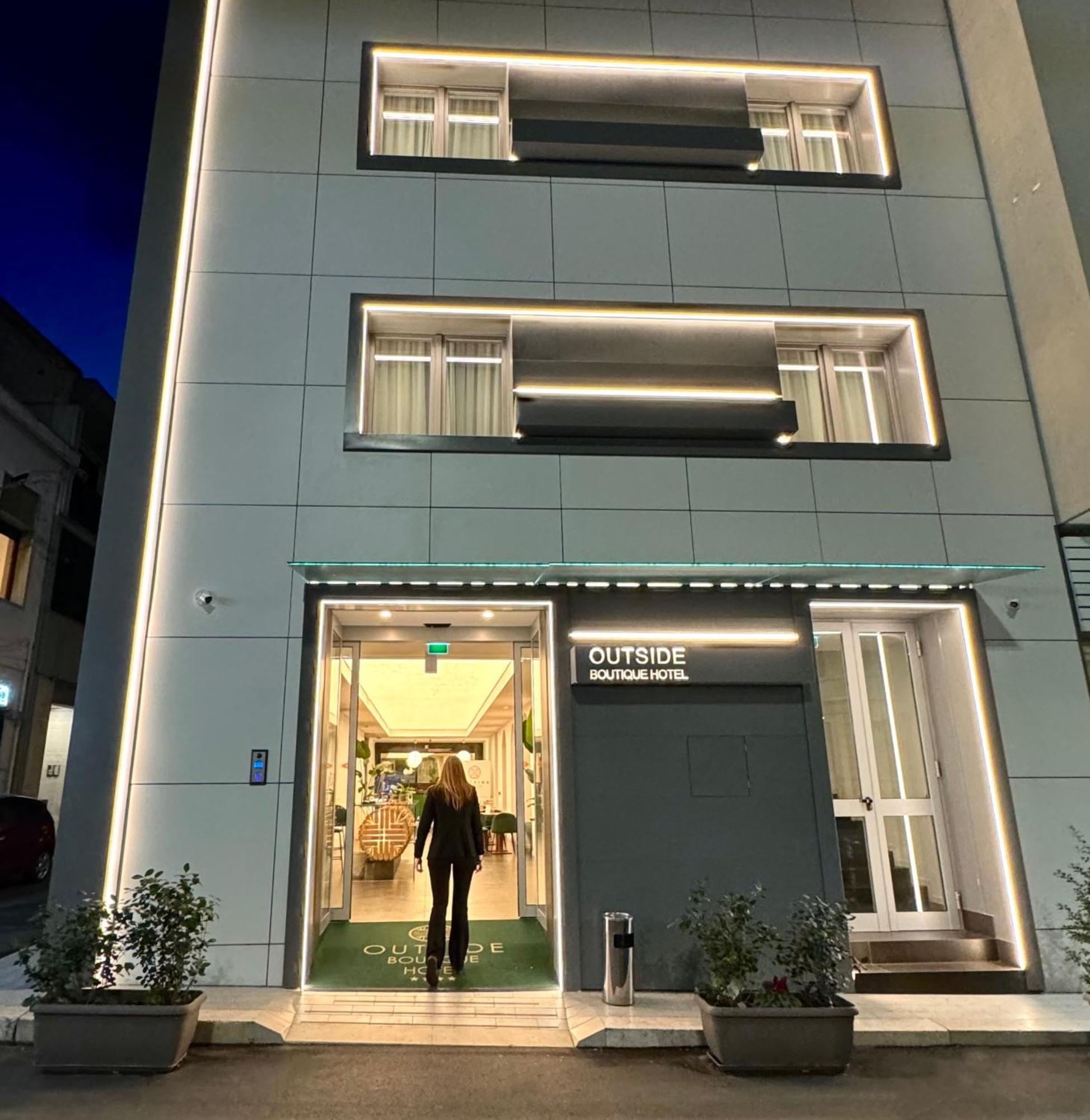 Outside Boutique Hotel Φότζια Εξωτερικό φωτογραφία