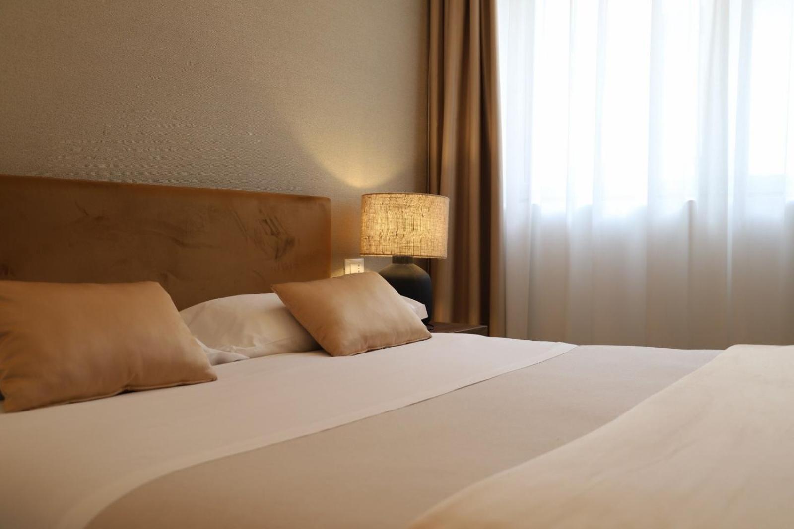 Outside Boutique Hotel Φότζια Εξωτερικό φωτογραφία